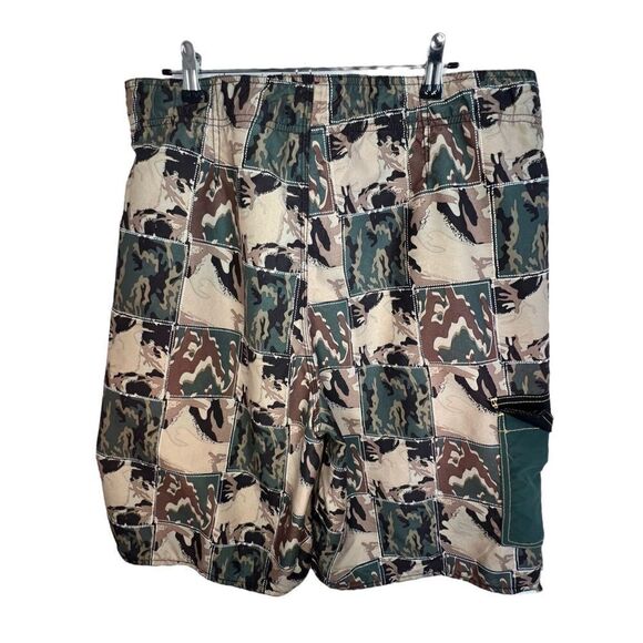 Men’s Joe Boxer Camouflage Patched Patterned Swim Trunks - Picture 3 of 4
